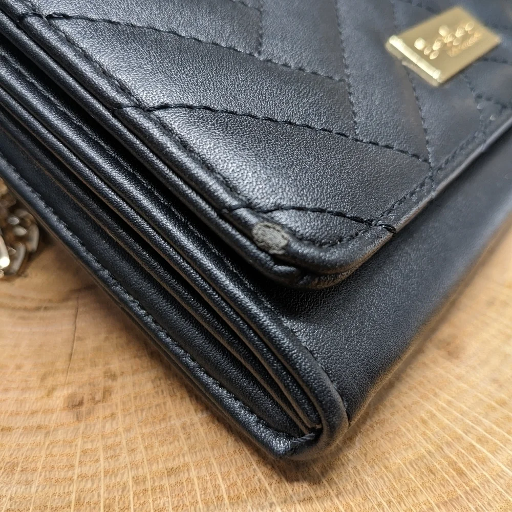 BEBE quilt embossed Saffiano Crossbody Black Purse - Picture 8 of 9